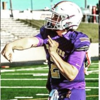 2025 QB- AVERY HOLT